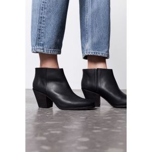 Rachel Comey Mars Boots, (9.5 fit is small)